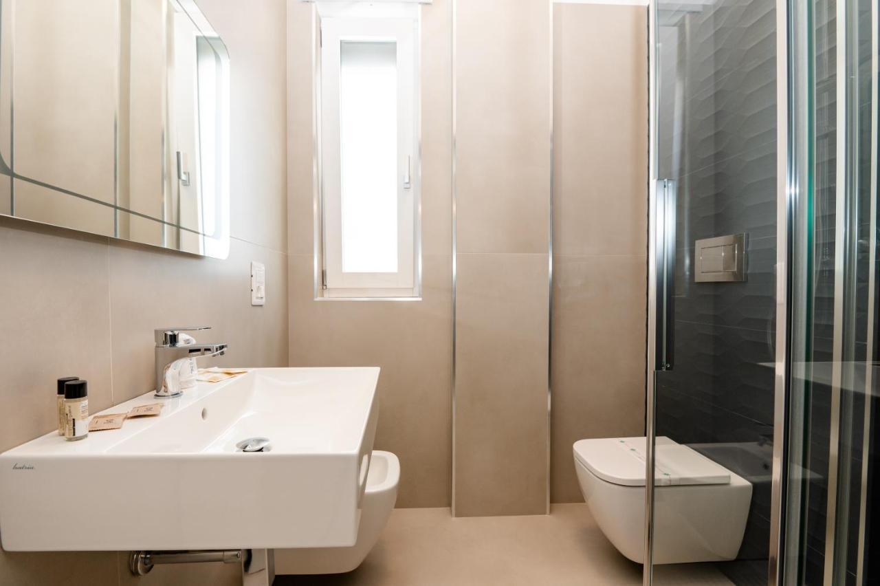 Agora Vieste Rooms & Apartments Luaran gambar