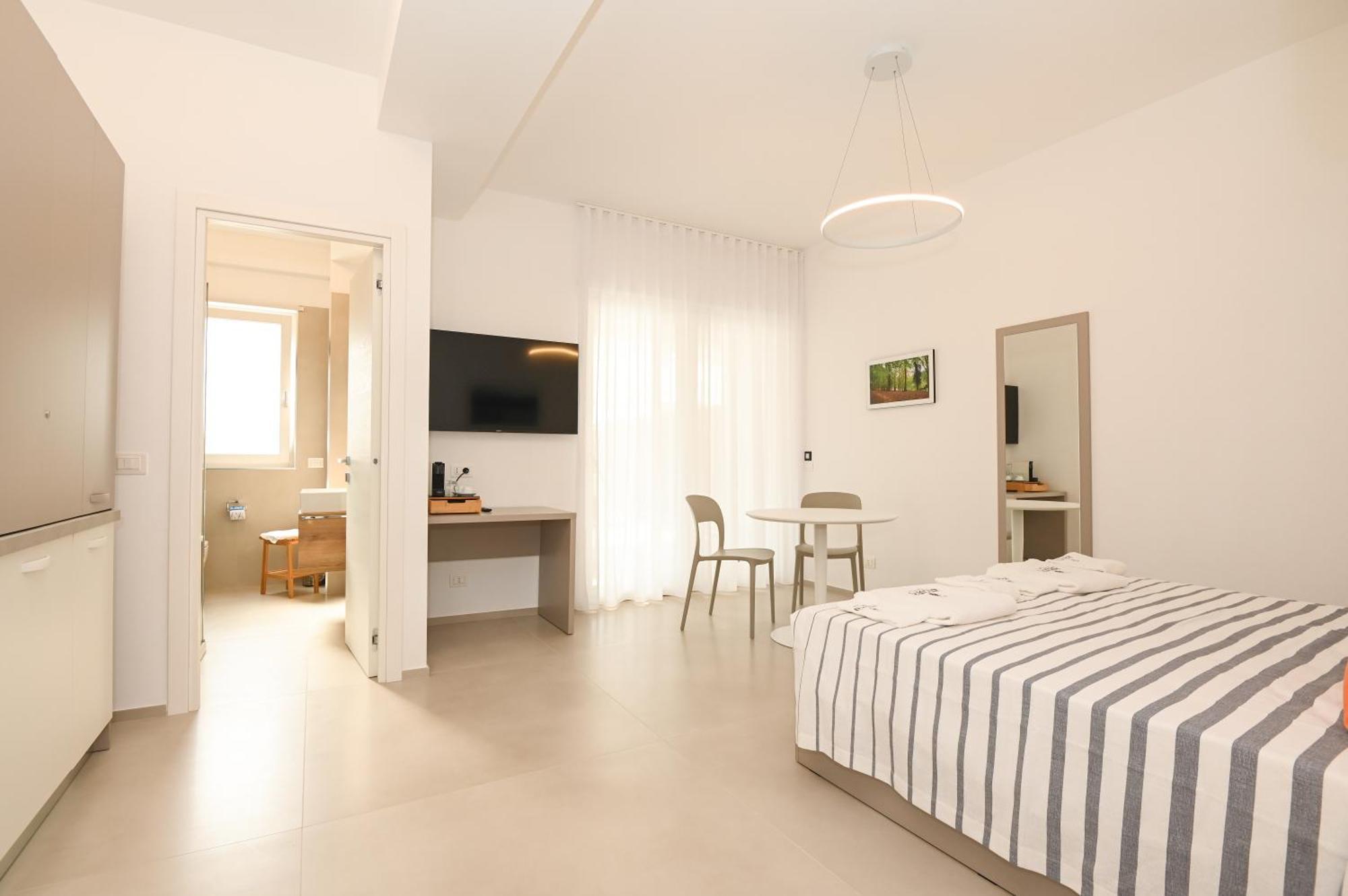 Agora Vieste Rooms & Apartments Luaran gambar